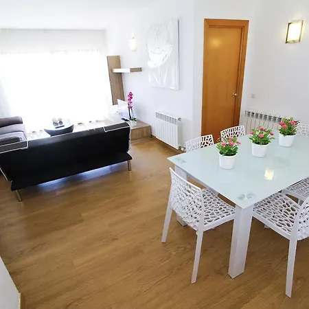 Saloumar Planet Costa Dorada Apartment Salou